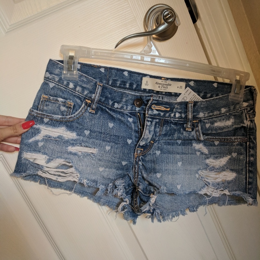 Adorable Abercrombie & Fitch Jean Shorts